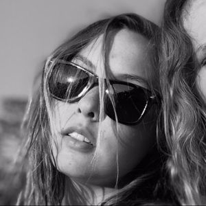 Meet your Posher, Ella